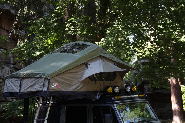 Campwerk Adventure Dachzelt 140 Oliv inkl. Innenzelt, Staunetz und Mesh